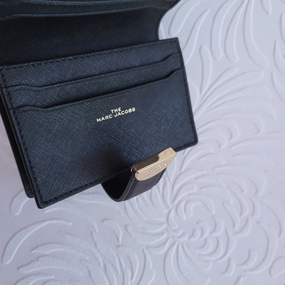 Marc Jacobs Black Wallet - Picture 6 of 12